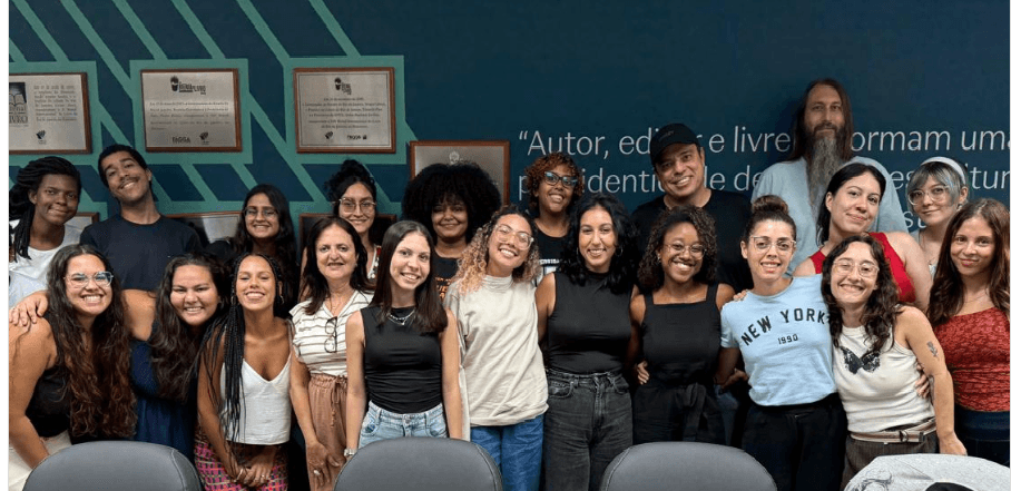 Bookinfo celebra participação na Academia Editorial Júnior do SNEL