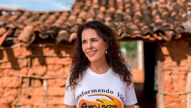 Na VEJA: Alcione Albanesi supera Tamara Klink entre os livros mais vendidos, segundo dados da Bookinfo
