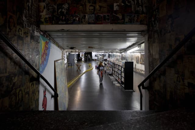 Entre livros e incertezas: o futuro da Passagem Literária da Consolação, em São Paulo